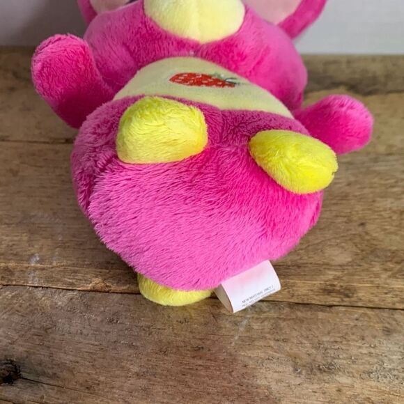 RARE Russ YUMMY PEEPERS “Berry Bunny” Scratch N Sniff  Strawberry Scent Toy - Picture 3 of 7